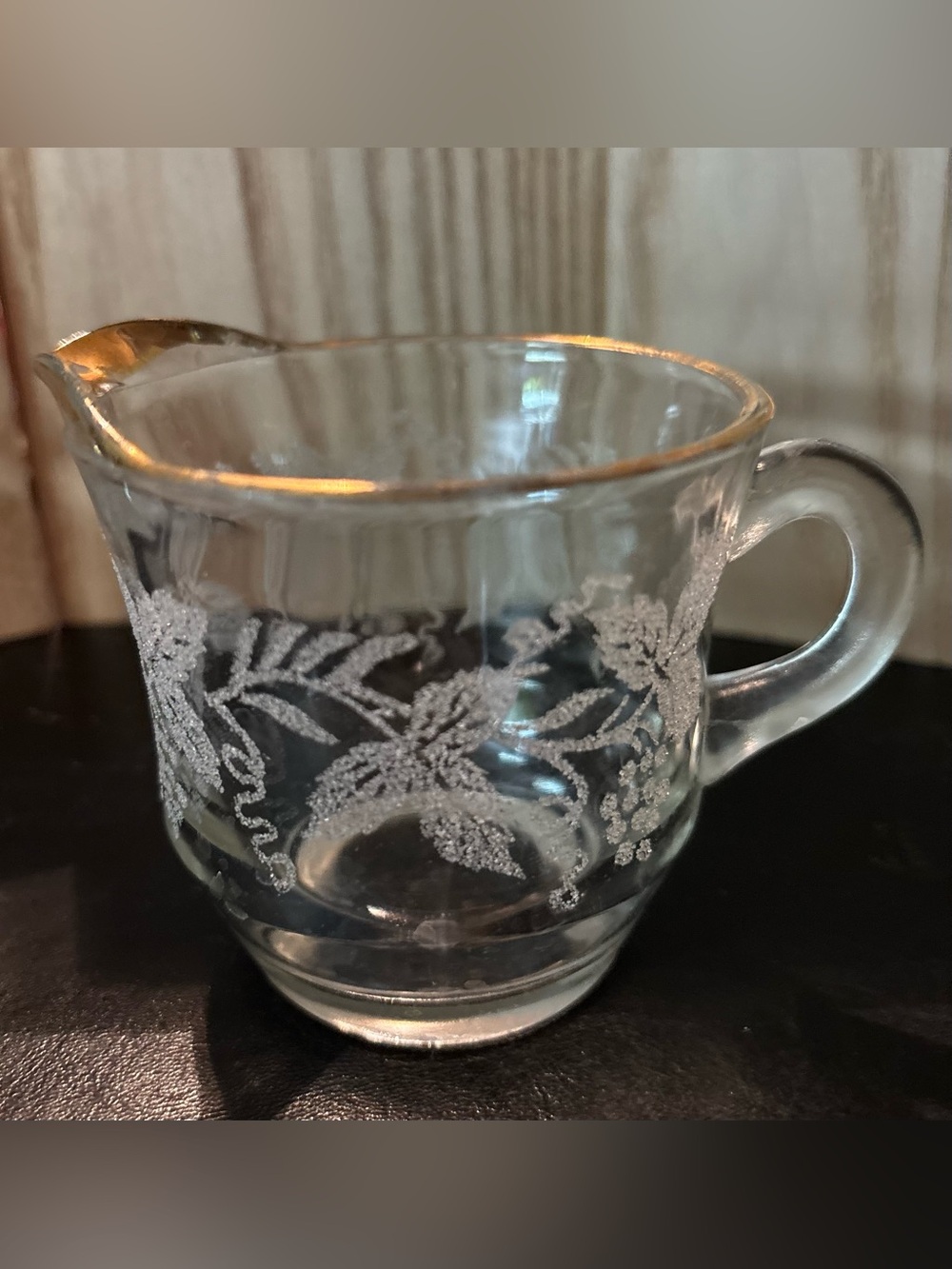 Vintage Bartlett Collins Frosted Grape Vine Pattern Cream and Sugar set - Picture 3 of 7
